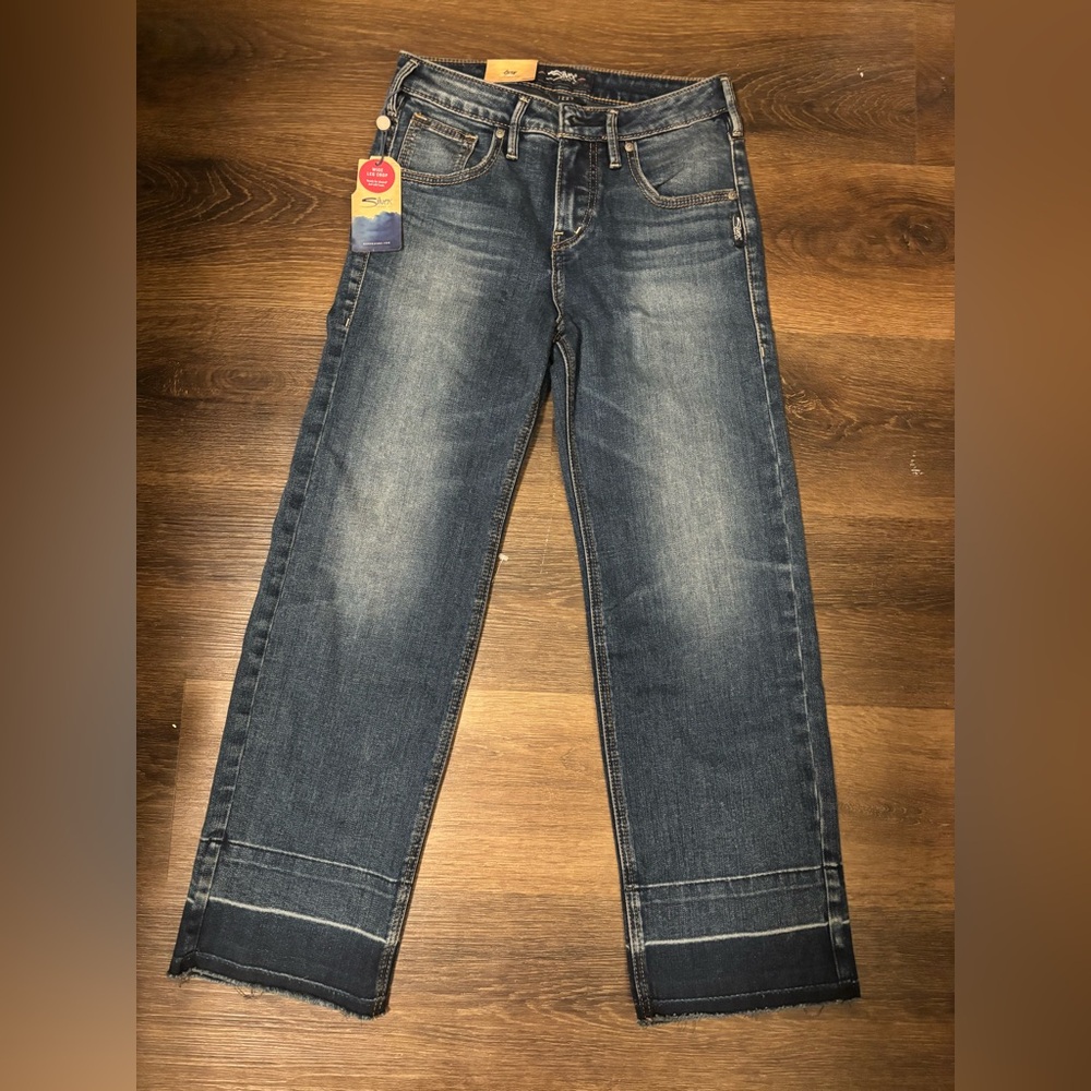 Silver Jeans Women's Dark Blue Ankle Cropped